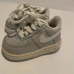 Baby Boy Size 2 GRAY Nike Tennis Shoe's